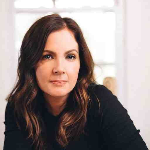 Lori Mckenna